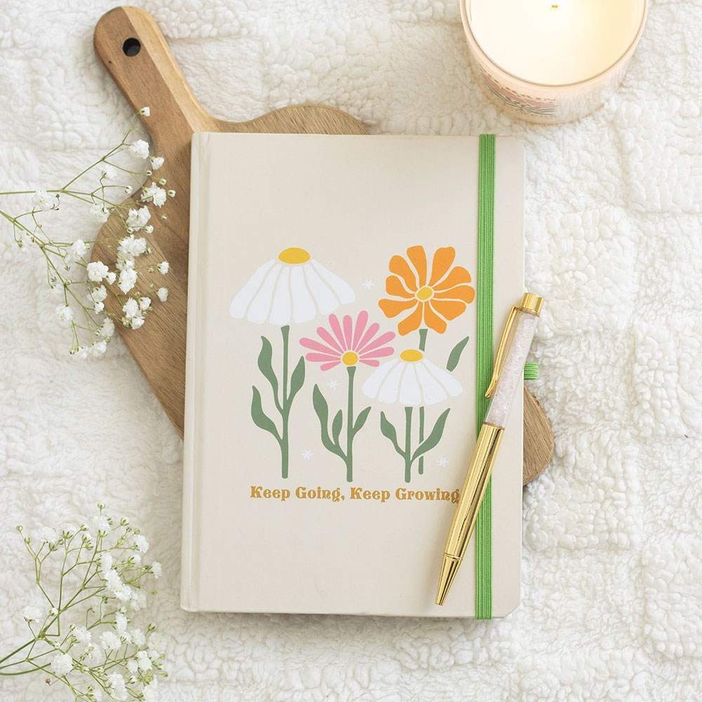 Something Different - Keep Going, Keep Growing A5 with Rose Quartz Pen Notitieboek - Multicolours
